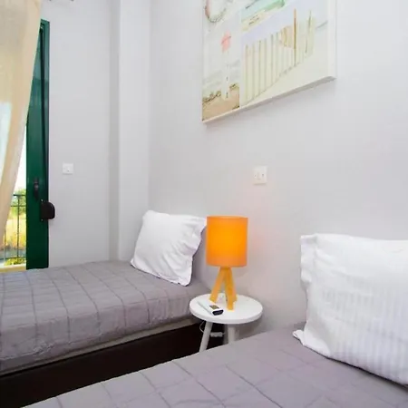 Plagia Vacation Houses With Shared Pool * חניוטי